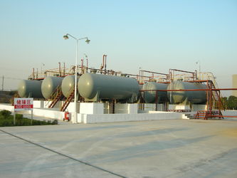 We have the factory where we can produce the gas.We have the Advanced production equipment and advanced technology.